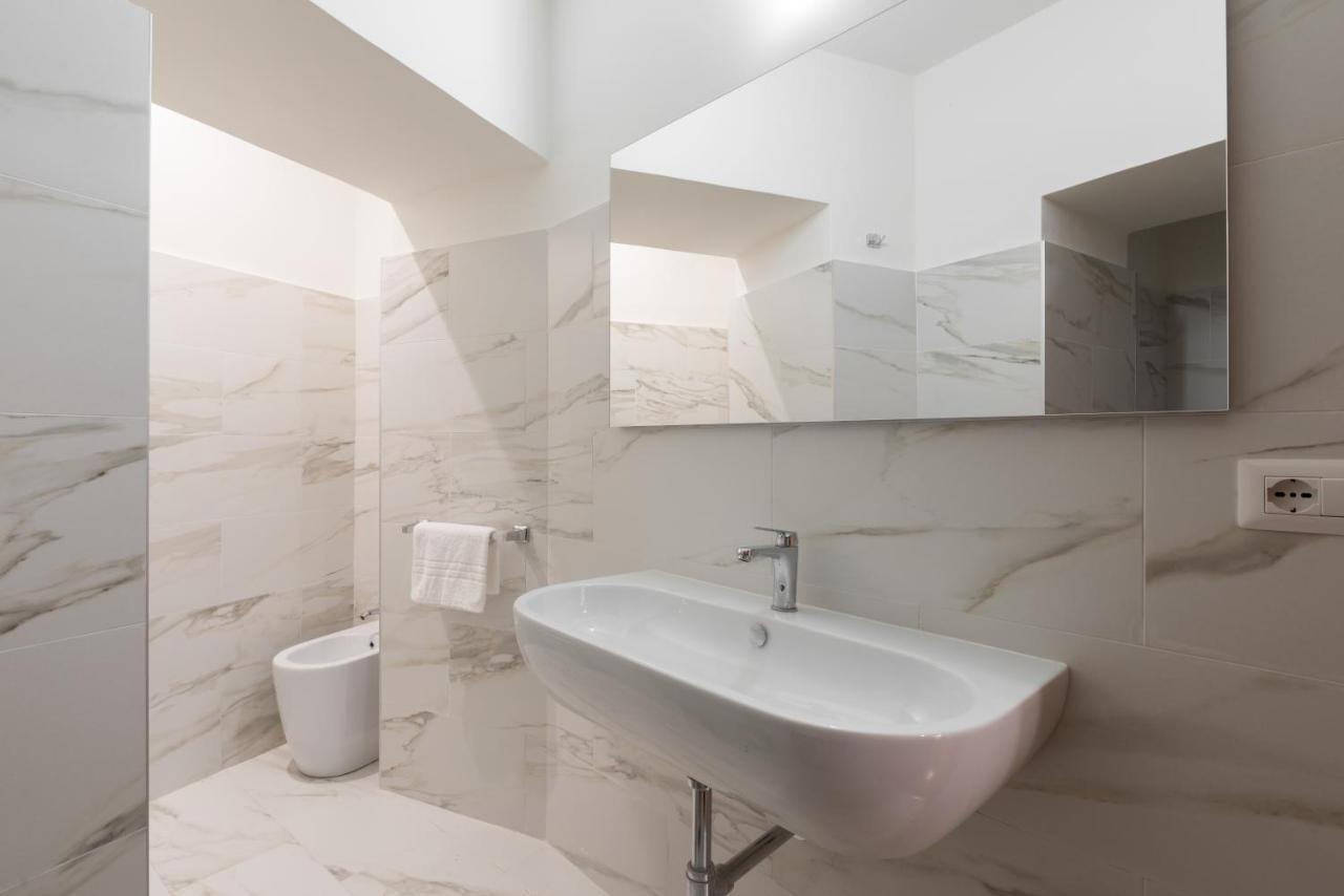 Gasthuis Bernini Collection *